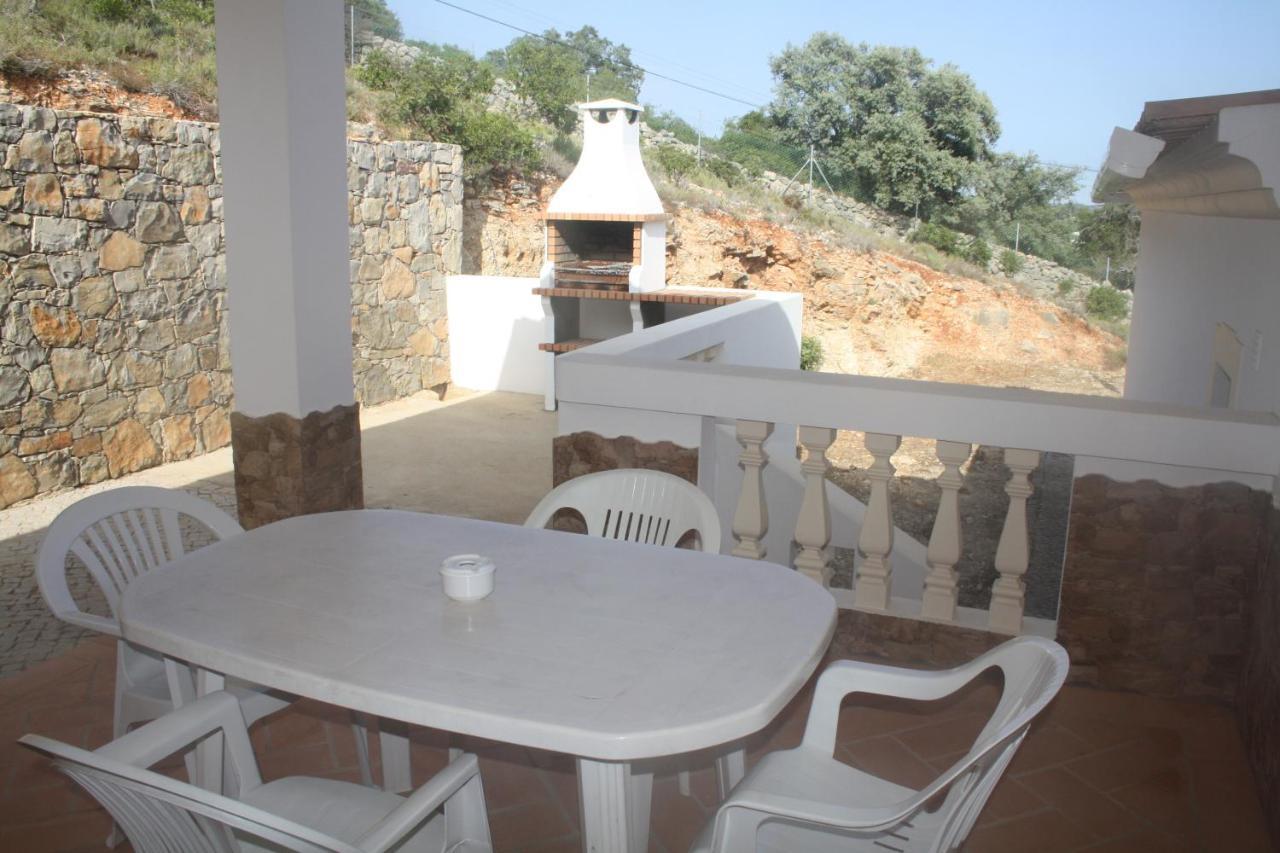 Rustic Villa Guesthouse Santa Bárbara de Nexe Extérieur photo