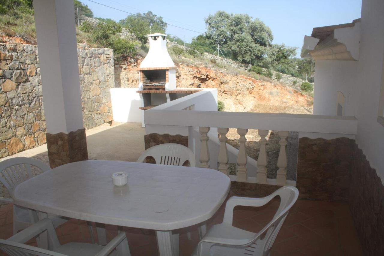 Rustic Villa Guesthouse Santa Bárbara de Nexe Extérieur photo