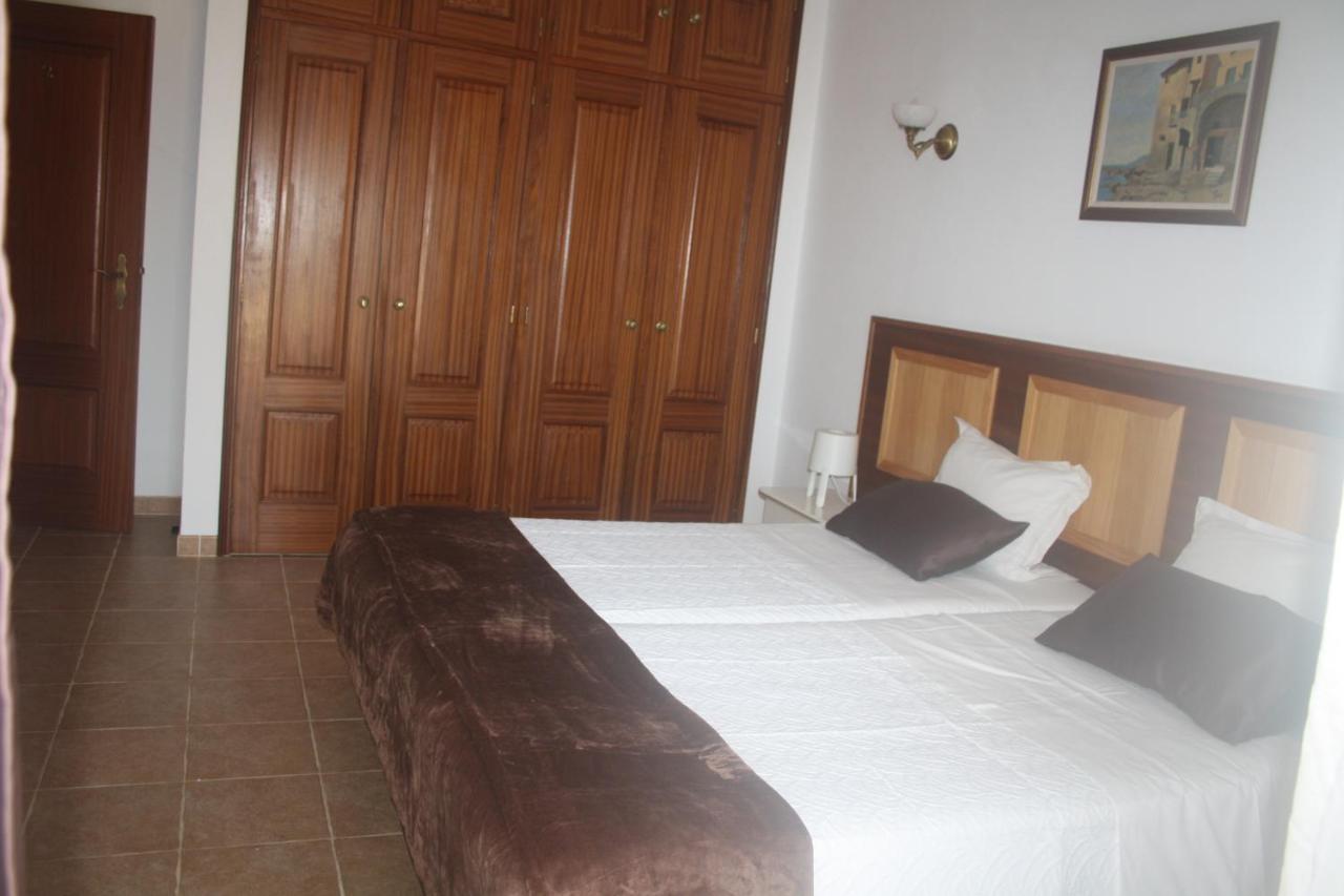 Rustic Villa Guesthouse Santa Bárbara de Nexe Extérieur photo