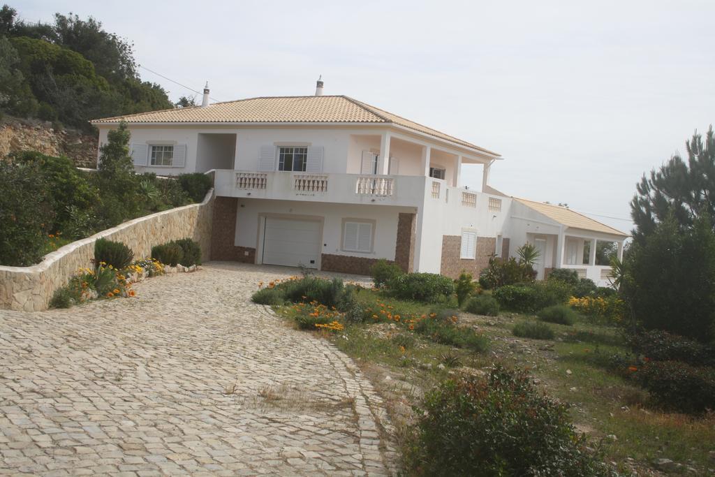 Rustic Villa Guesthouse Santa Bárbara de Nexe Extérieur photo
